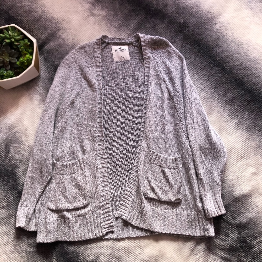 Hollister Cardigan with Pockets - Picture 1 of 3